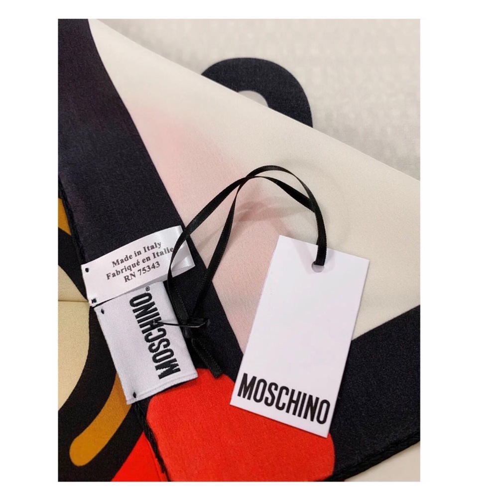 NWT MOSCHINO Signature Teddy Bear Red ❤️100% Silk Large Wrap/Scarf - Picture 5 of 9